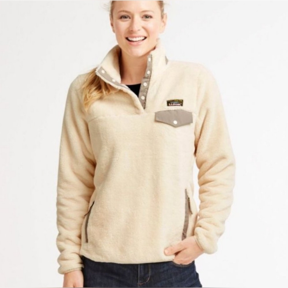L.L. Bean Cream and Tan Women's Sweater